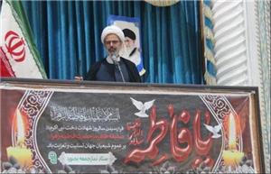 اعتماد به غرب برای کشور خسارت‌بار است